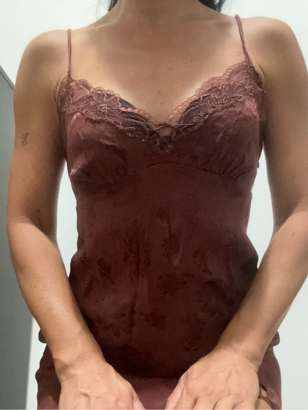 Aritzia  Burgundy Lace-Trim Slip Dress with Side Slit - Picture 3 of 8